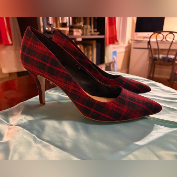 BCBGeneration Red Plaid Heels - Picture 2 of 13
